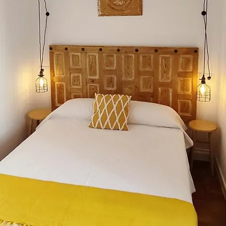 Munigua House